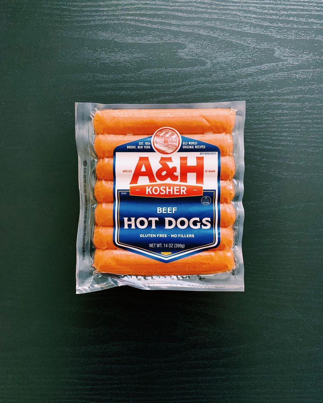 https://traderjoes.reviews/wp-content/uploads/2021/11/AH-Kosher-Hot-Dogs-910-ad-I-am-so.jpg