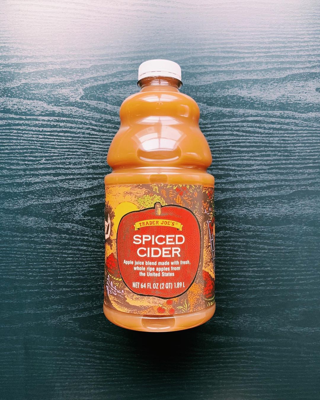 https://traderjoes.reviews/wp-content/uploads/2021/11/Spiced-Cider-1010-YAY-Another-fall.jpg